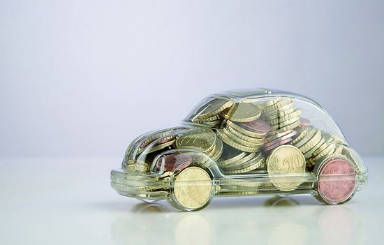 新老玩家重塑汽车消费金融格局 - 金评媒