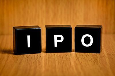 8月39家中资企业IPO募资规模170亿元 - 金评媒
