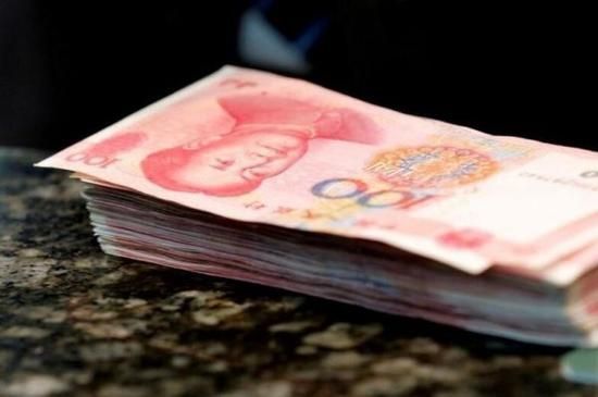 英媒称中国金融风险攀升：个人加杠杆比企业更可怕 - 金评媒